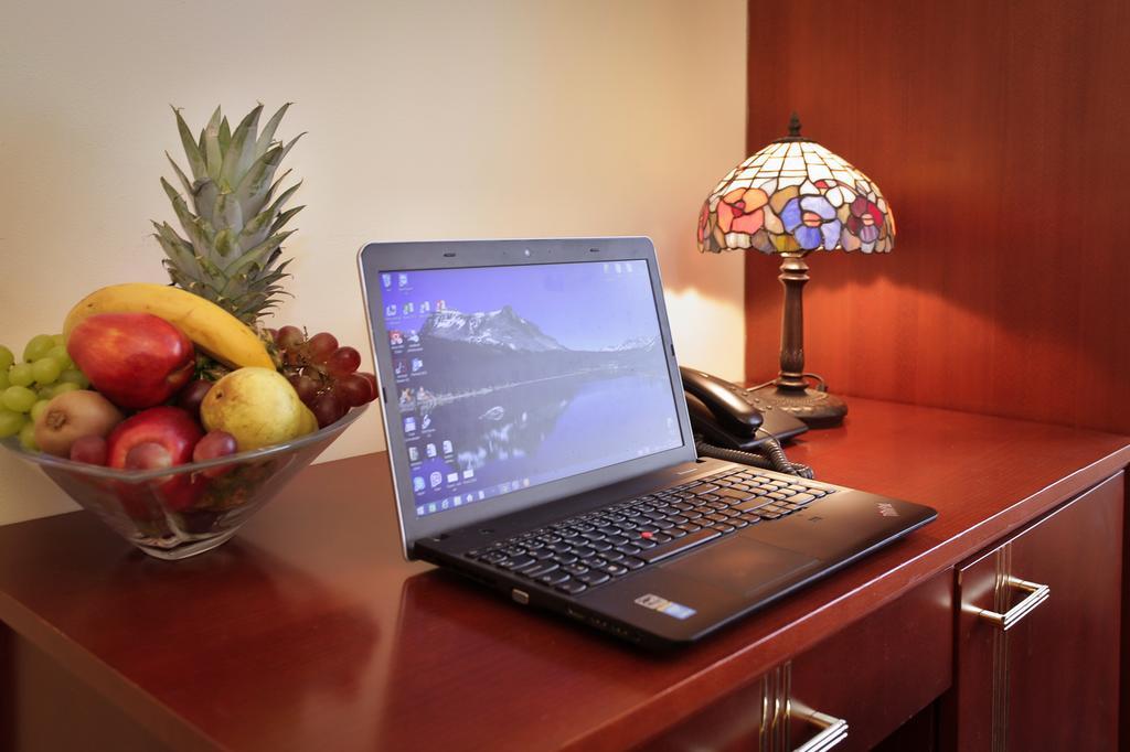 Aramis Hotel